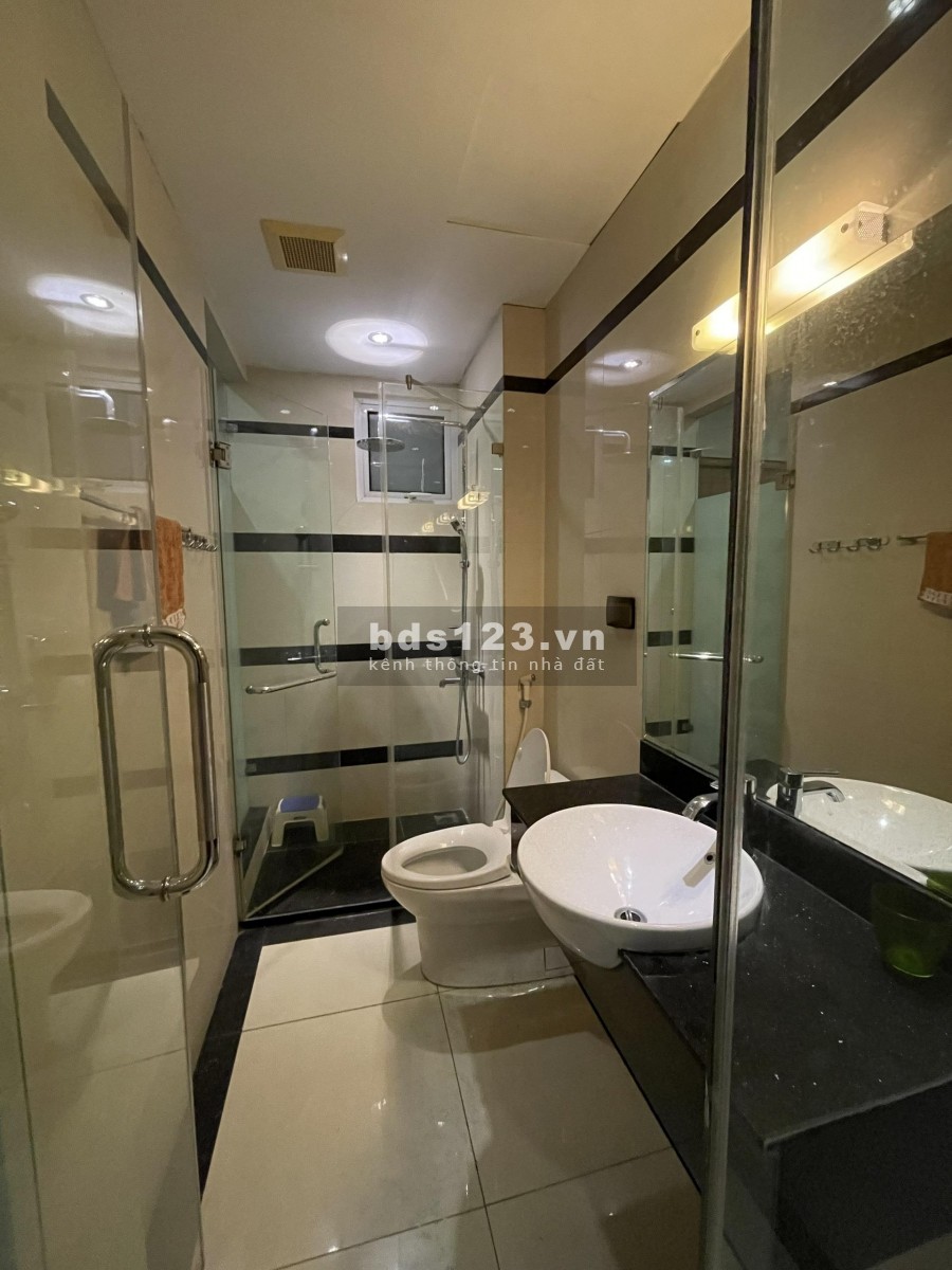 Bán nhà biệt thự khu Vip sang trọng kinh doanh diện tích 155m2, 4 tầng, mặt tiền 9.3m, giá 25.5 tỷ