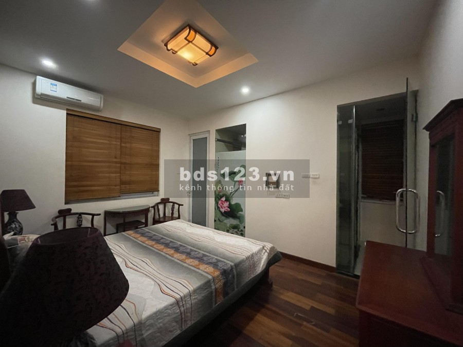 Bán nhà biệt thự khu Vip sang trọng kinh doanh diện tích 155m2, 4 tầng, mặt tiền 9.3m, giá 25.5 tỷ