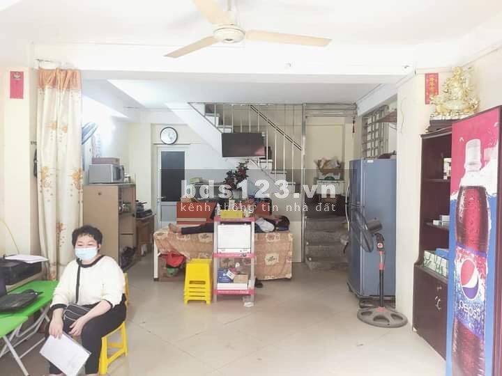 Cần bán nhà Phố Bùi Xương Trạch, Ô tô đỗ cửa, kinh doanh, dtsd 35m, giá bán 2,55 tỷ