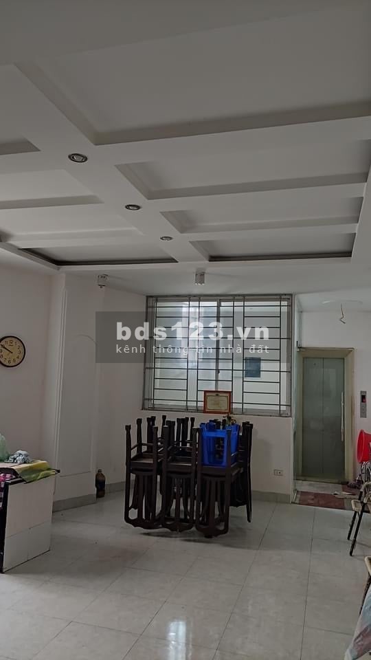 Nhà mặt ngõ Thạch Bàn diện tích sử dụng 75m2, 5 tầng mặt tiền 5.2m, gara, giá 6.2 tỷ