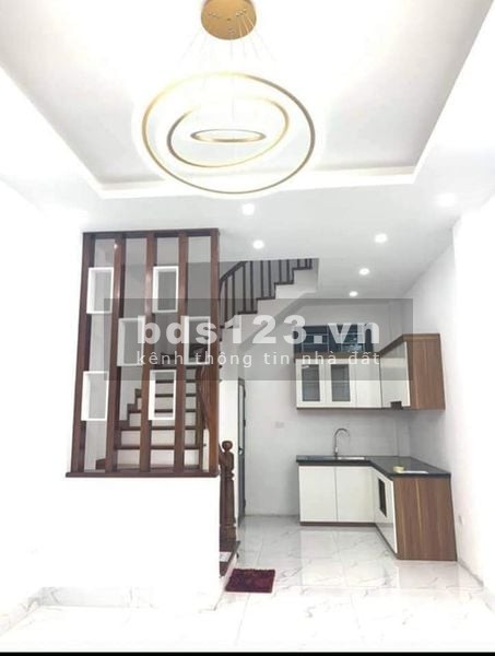 Chính chủ cần bán nhà Cầu Giấy, 5 tầng, ở ngay, 2 mặt ngõ rất rộng, dtsd 27m2, giá 2,65 tỷ