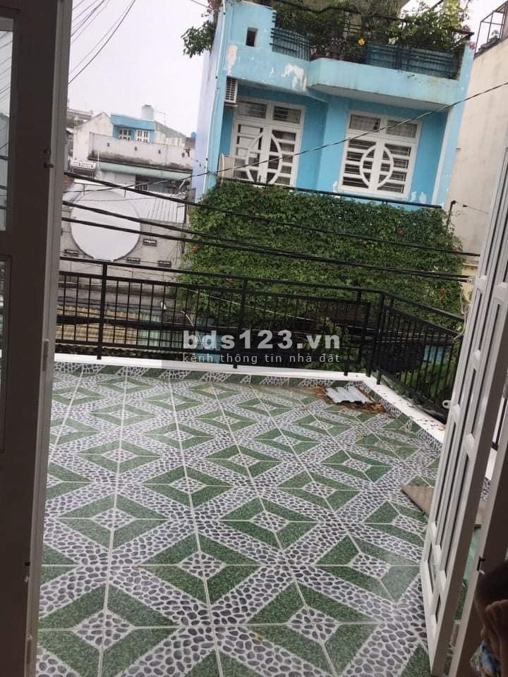 Bán nhà Nguyễn Văn Công lô góc, xe hơi ngủ trong nhà thông số đẹp, dt 54m2 giá 5.45 tỷ