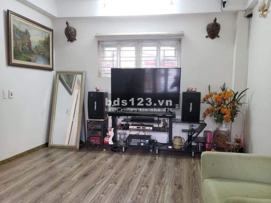 Bán Nhà Tam Trinh diện tích sử dụng 30m2, đúc kiên cố 5 tầng, mặt tiền 6.5m, giá bán 2.65 tỷ