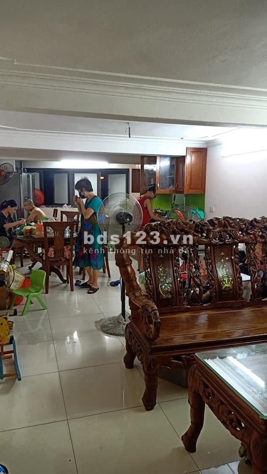 Hiếm, Bán Nhà Mặt phố Phan Kế Bính - Ba Đình - Vỉa Hè Rộng - Kinh Doanh Sầm Uất 13 Tỷ.