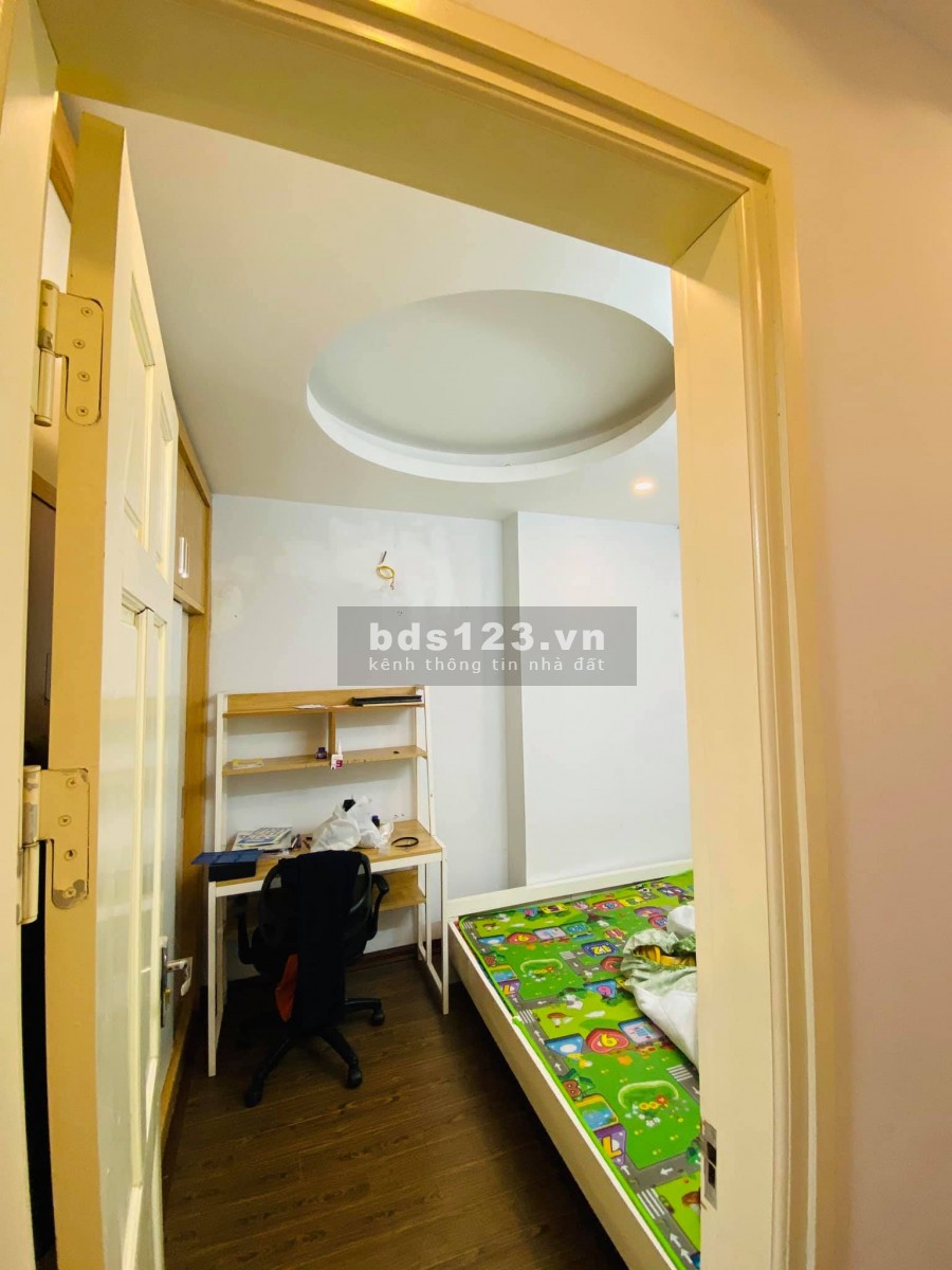 Bán căn hộ 2PN chung cư mini phố Quan Nhân view thoáng, giá 1.15 tỷ, thương lượng