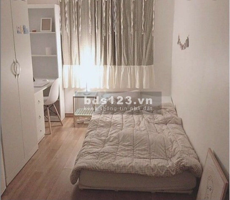 Nhà Hồng Mai, ngõ thông thoáng, nhà nguyên căn đẹp, dt 32m2, mt 3.2m, giá bán 2.4 tỷ