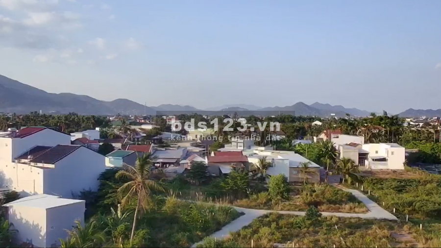 Bán đất Vĩnh Trung chính chủ sổ đỏ nằm cạnh kđt trong khu dân cư giá rẻ nhất khu vực