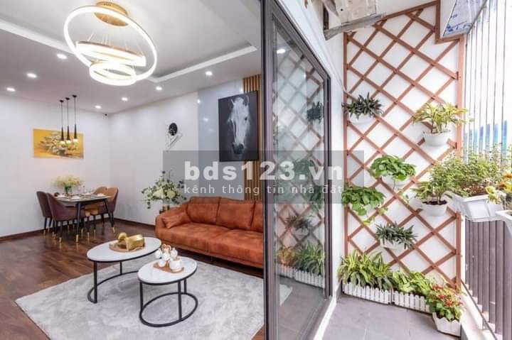 Bán nhà Thanh Trì diện tích 56m2, mặt tiền hơn 4m khu dân cư lành giá 1.95 Tỷ