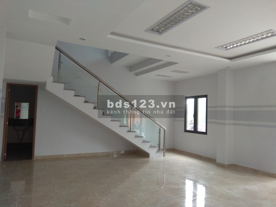 Cho thuê kho xưởng dt từ 3000m2, 5000m2 khu công nghiệp Phúc Long, Bến Lức, Long An