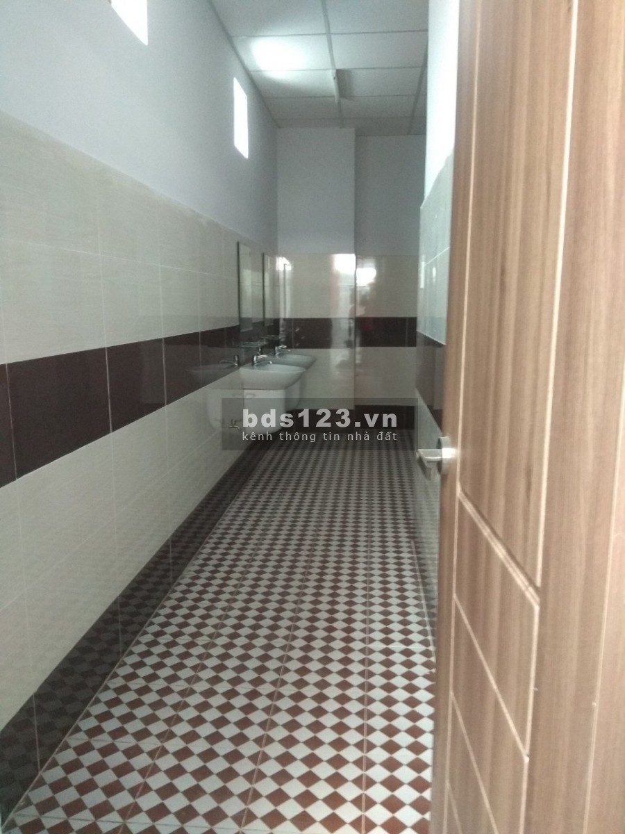 Cho thuê kho xưởng dt từ 3000m2, 5000m2 khu công nghiệp Phúc Long, Bến Lức, Long An