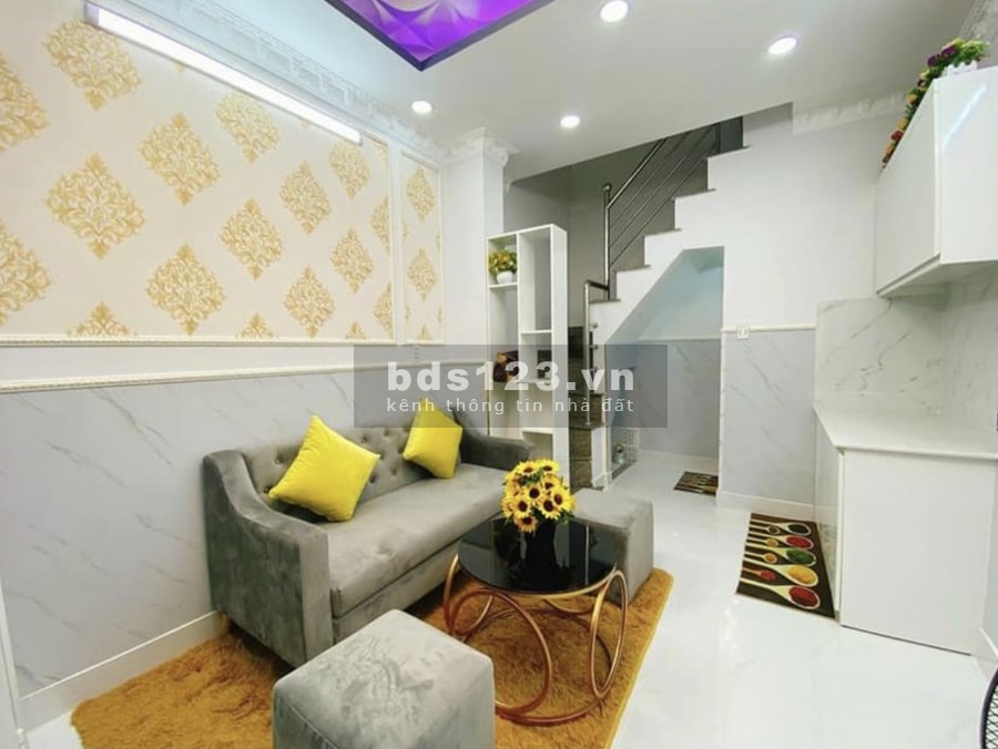 Phan Xích Long dt 37m2, 3 tầng bê tông tặng toàn bộ nội thất Quận Phú Nhuận, giá 4.8 tỷ