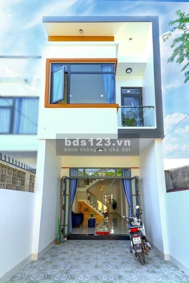 Sở hữu ngay căn nhà mới sau giãn cách, 1 lầu diện tích sử dụng 108m2, sau chợ Bình Chánh