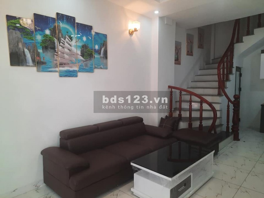 Bán nhà Văn Chương, TT Đống Đa, siêu rẻ, siêu thoáng, đầy…
