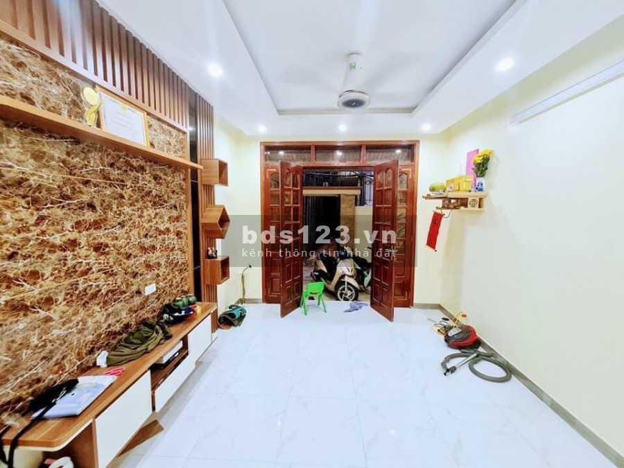 Gốc Đề, nhà nguyên căn có kiến trúc đẹp, vào ở luôn, diện tích 68m2 4 tầng, giá bán 5 tỷ