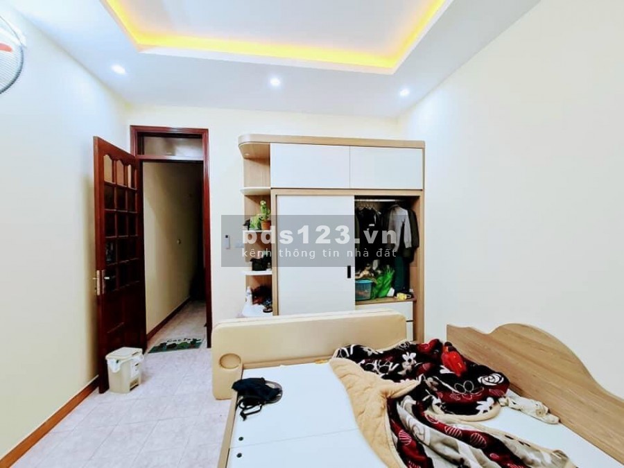 Gốc Đề, nhà nguyên căn có kiến trúc đẹp, vào ở luôn, diện tích 68m2 4 tầng, giá bán 5 tỷ