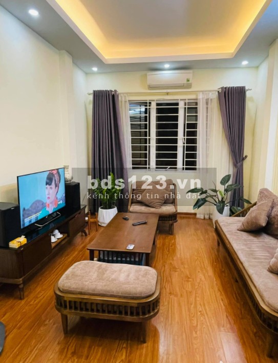 Bán nhà Hồ Tùng Mậu, ngõ thông 30m ra ô tô dt 36m2, 5 tầng, mặt tiền rộng, giá chỉ nhỉnh 3 tỷ