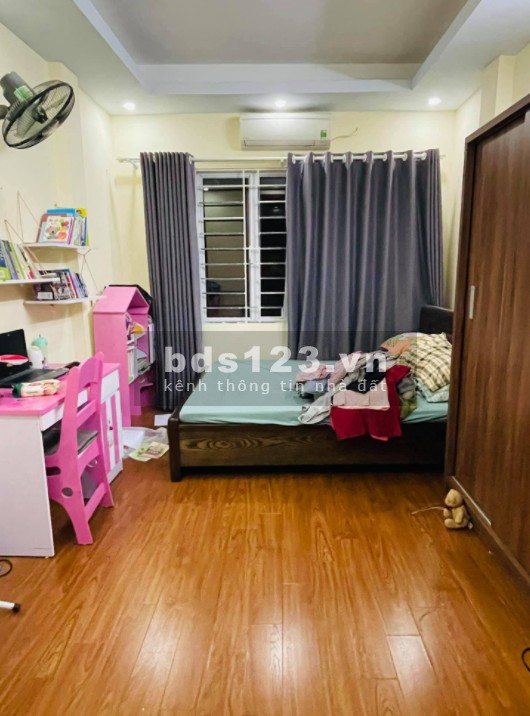 Bán nhà Hồ Tùng Mậu, ngõ thông 30m ra ô tô dt 36m2, 5 tầng, mặt tiền rộng, giá chỉ nhỉnh 3 tỷ