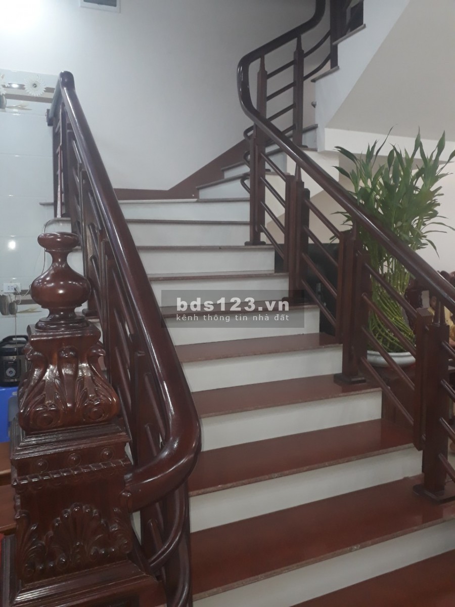 Bán nhà 3 tầng (Mặt đường QL 32C) tại khu 1, CẦU BƯỞI, Thị trấn Hùng Sơn, Huyện Lâm Thao, Phú Thọ