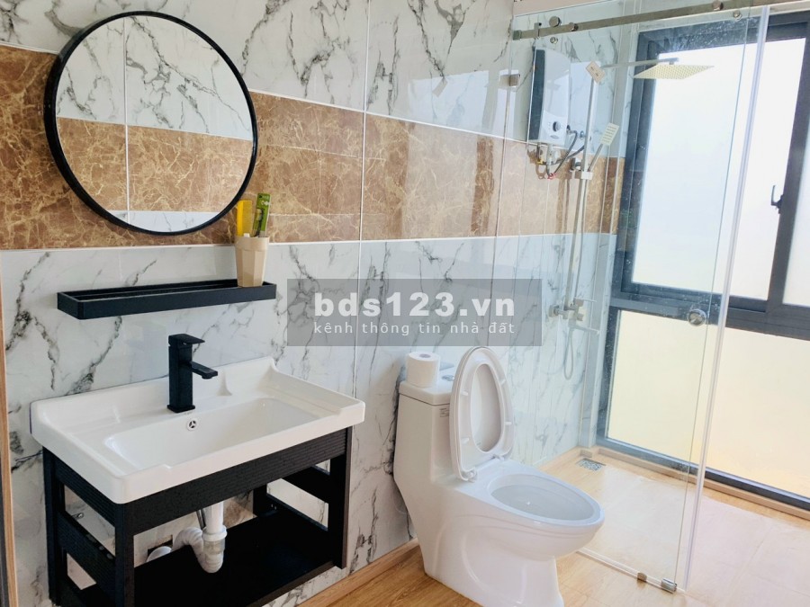 Nhà mặt tiền đường Lý Thái Tổ diện tích sử dụng 187m2 giá bán 2 tỷ 5, liên hệ 0785153616