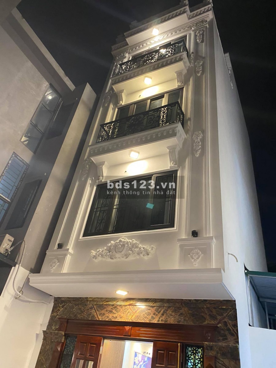Bán nhà nguyên căn Quận Hoàn Kiếm, trung tâm sầm uất nhất Hà Nội, liên hệ 0985421971