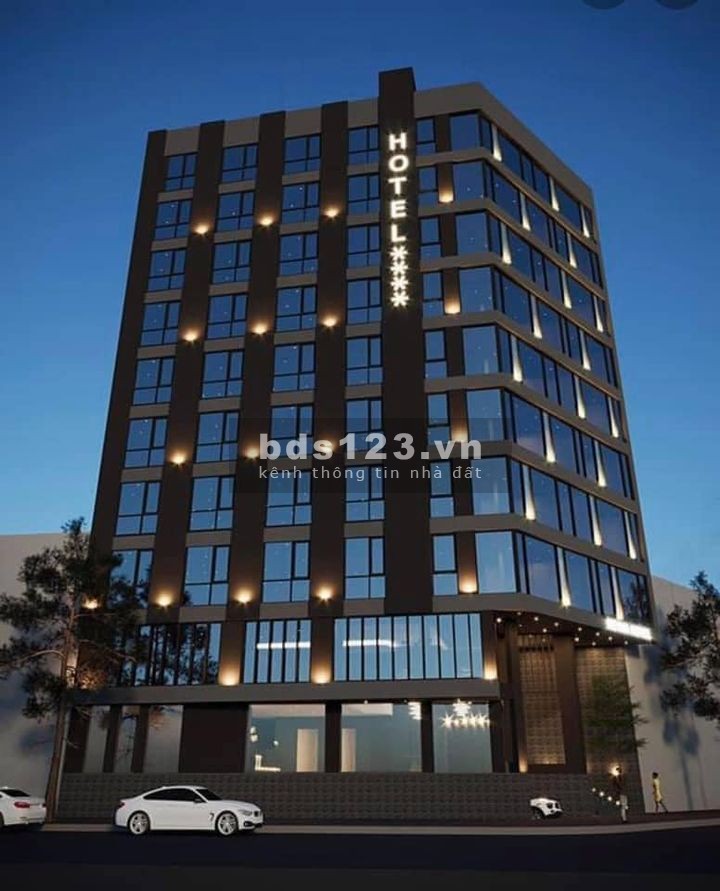 Khách Sạn MP Nguyễn Đình Hoàn 10 nổi 1 hầm 60 Phòng 4 sao dtsd 280m2 giá bán 125 tỷ
