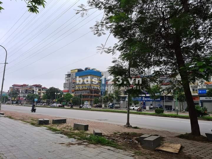Bán nhà mặt phố Tố Hữu ngã tư Vạn Phúc khu dân cư vỉa hè trăm mét giá đầu tư sinh lời