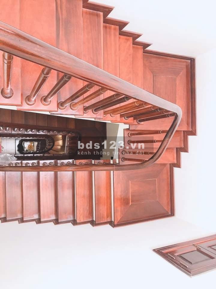 Bán Nhà Mặt Ngõ Lê Trọng Tấn Quận Thanh Xuân, Ô TÔ Tránh Trước Nhà, Diện Tích 63m2, Giá 11 Tỷ