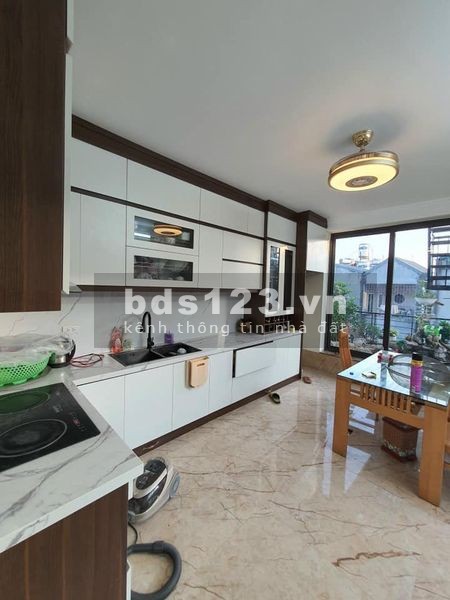 Bán nhà Hai Bà Trưng, Mới Koong, thang máy diện tích 49m2, 7 tầng, giá bán 7.8 tỷ