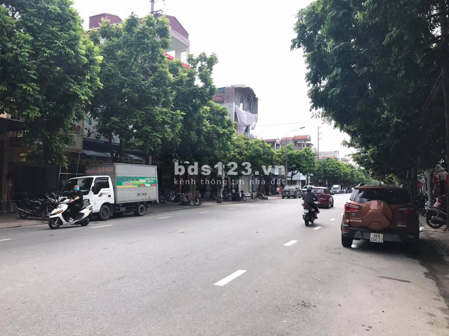 Bán đất mặt phố Lê Thanh Nghị, TP HD, 148.3m2, mt 4.78m, KD buôn bán sầm uất, VIP