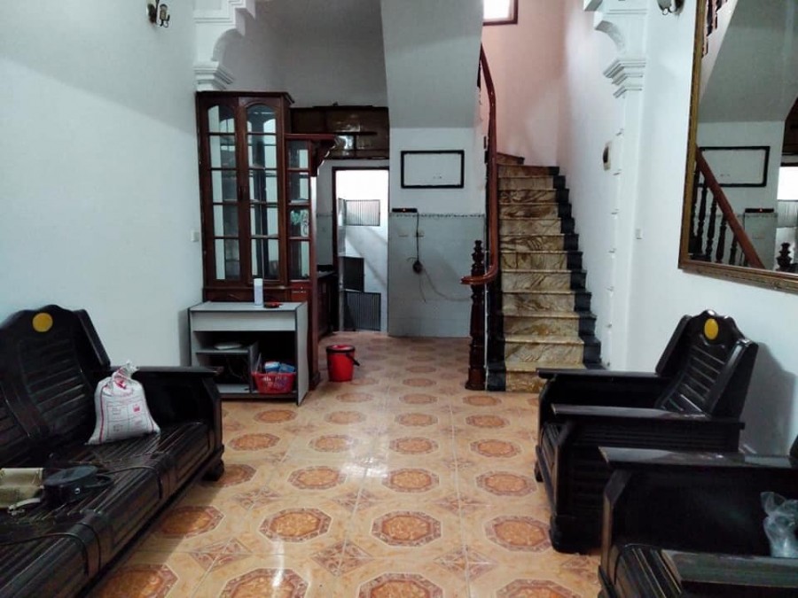 Bán nhà mặt ngõ Hoàng Sâm, Quận Cầu Giấy phân lô ô tô vào nhà dt 40m2, 5 tầng giá 7 tỷ
