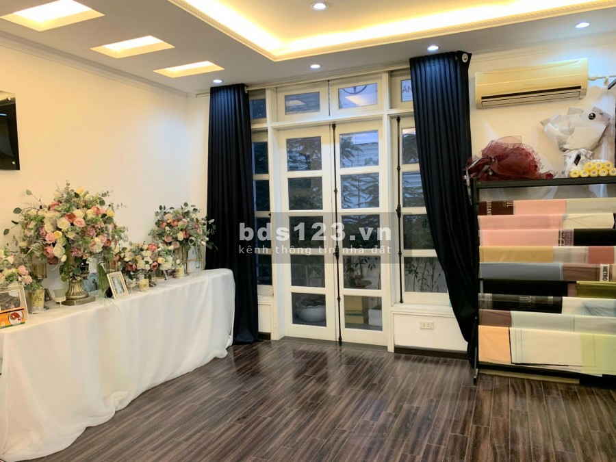 Cần Bán Nhà Mặt Phố Phạm Hồng Thái 61m2 x 6 tầng MT 5.6m Vị trí đẹp Kinh doanh Tuyệt vời