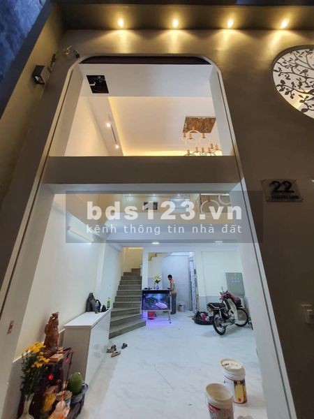 Bán nhà Hai Bà Trưng, Mới Koong, thang máy diện tích 49m2, 7 tầng, giá bán 7.8 tỷ