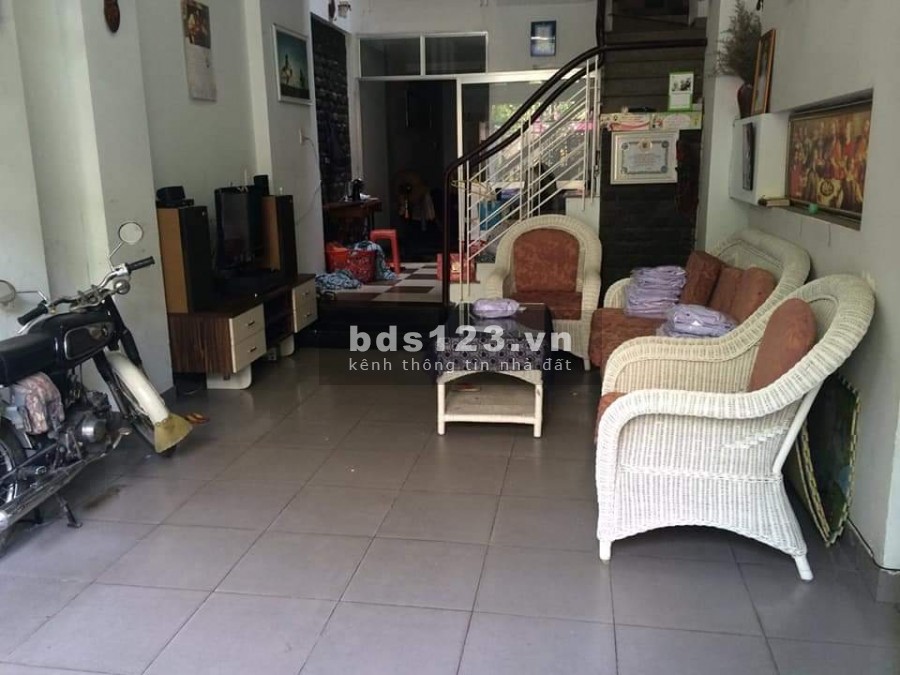 Nhà mặt tiền Dân Tộc Quận Tân Phú, rộng thoáng tiện kinh doanh, giá bán nhanh 12,5 tỷ