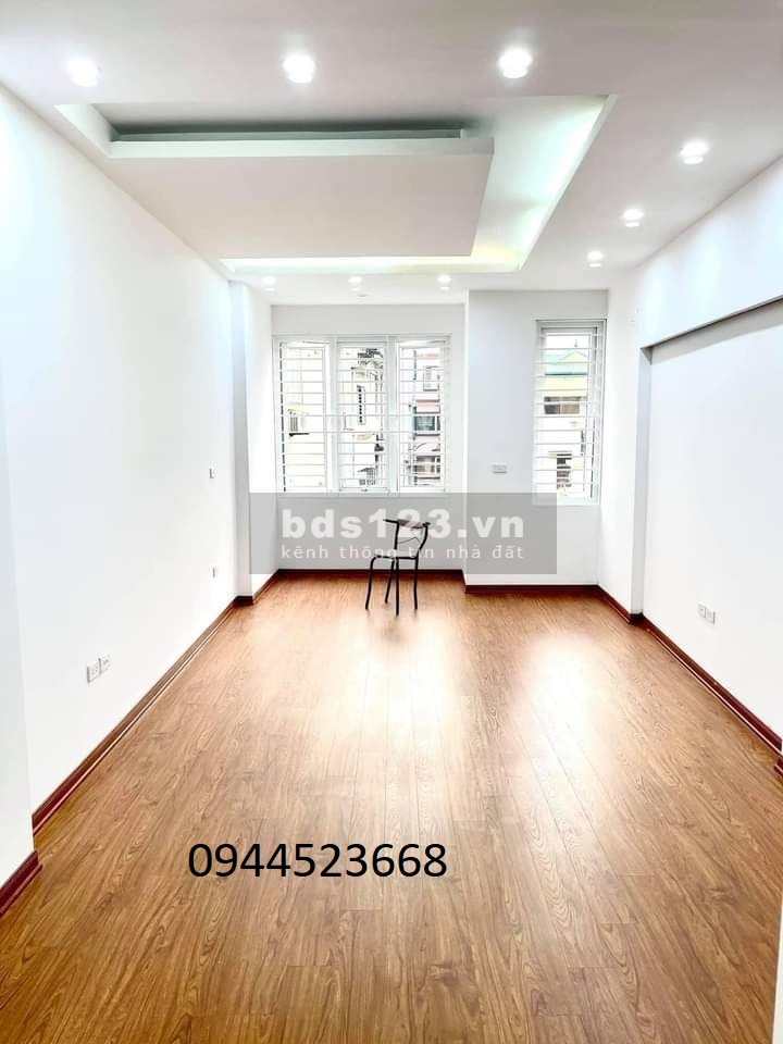 Bán nhà phố Trương Định Quận Hai Bà Trưng, đúc 3,5 tầng xây kiên cố ở ngay giá 1.2 tỷ