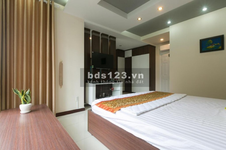 Bán tòa căn hộ cho thuê mặt phố Dịch Vọng Hậu 38 căn Studio & Apartment giá 105 tỷ