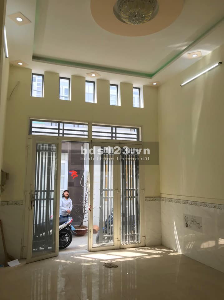 Bán nhà 2 tầng đường Lê Văn Khương, thông số vàng 48m2 4x12, đủ công năng, lh 0969476617