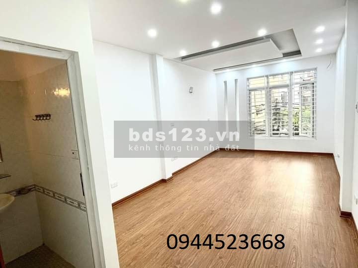Bán nhà phố Trương Định Quận Hai Bà Trưng, đúc 3,5 tầng xây kiên cố ở ngay giá 1.2 tỷ