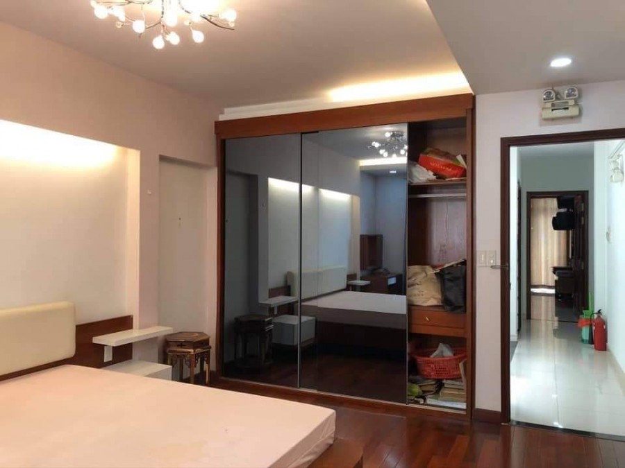 Bán nhà mặt tiền Quận 6 Mai Xuân Thưởng giá bán 27 tỷ ngang 8m 4 tầng, bê tông cốt thép
