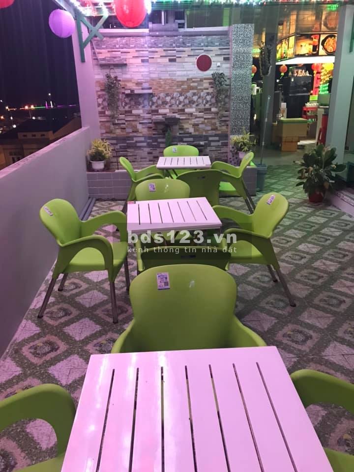 Cần Bán Khách Sạn 5 tầng, ngay trung tâm huyện Tháp Muời, Đồng Tháp, lh 0327557771