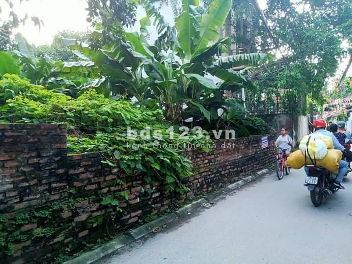 Bỏ 5 tỷ được sở hữu mảnh đất ngõ ô tô phố Ngô Gia Tự, Long Biên, dt 100m, mt 6m