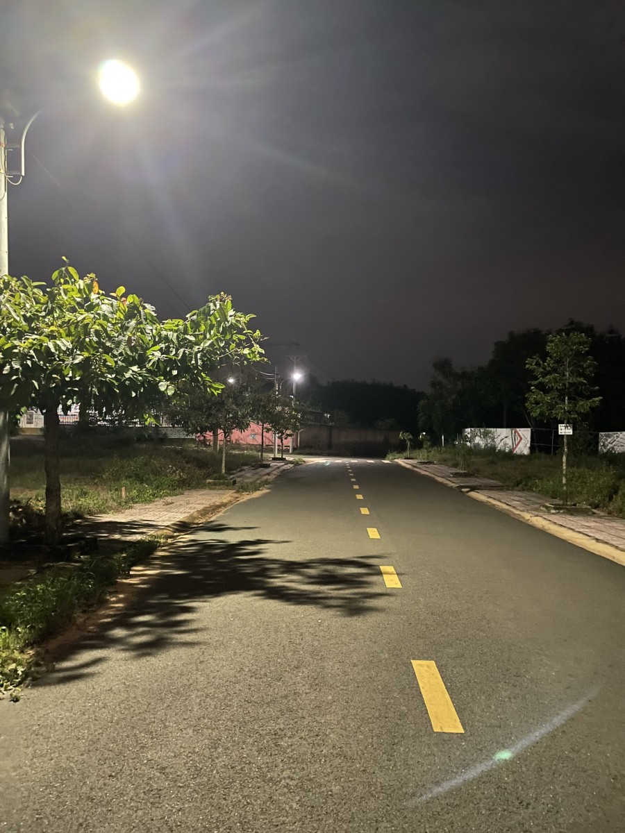 Bán đất Khu Đô thị mới Tân Phước, diện tích 100m2 thổ cư và sổ sẵn, có dân cư hiện hữu