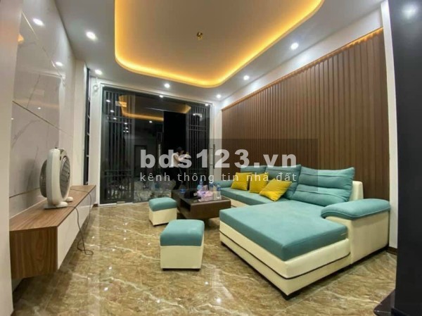 Bán nhà nguyên căn nở hậu 2 mặt tiền ngõ, tuyệt phẩm Quận Hoàng Mai, sổ đẹp, giá tốt