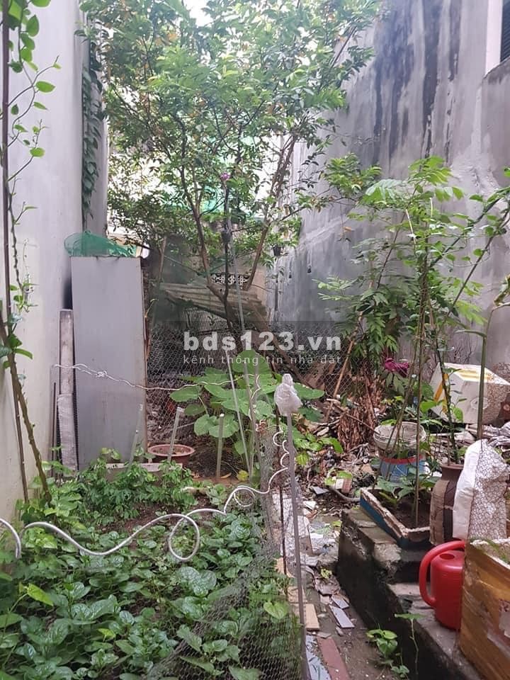 Bỏ 5 tỷ được sở hữu mảnh đất ngõ ô tô phố Ngô Gia Tự, Long Biên, dt 100m, mt 6m