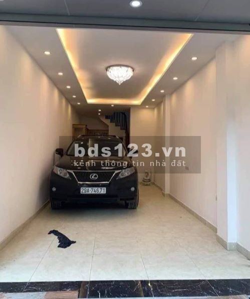 Cực hiếm! Bán nhà mới đẹp Hồ Tùng Mậu 35m2 x 5 tầng, Gara ô tô 7 chỗ, giá chỉ 4.8 tỷ