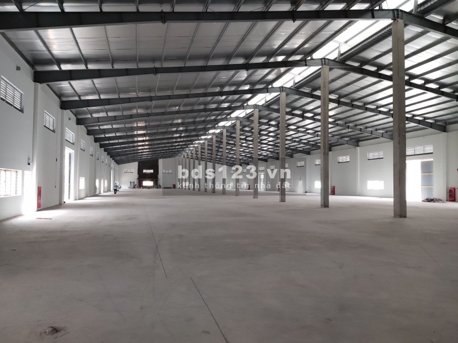 Cho thuê kho xưởng DT 1000m2 1500m2 3000m2, tại KCN Duyên Thái, Thường Tín, HN. LH 0968530776