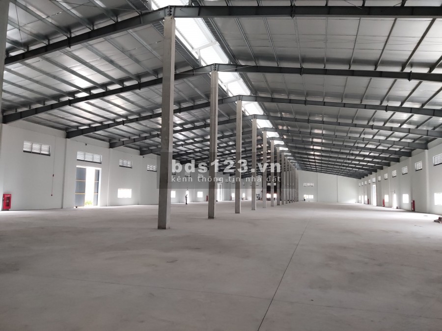 Cho thuê kho xưởng DT 1000m2 1500m2 3000m2, tại KCN Duyên Thái, Thường Tín, HN. LH 0968530776