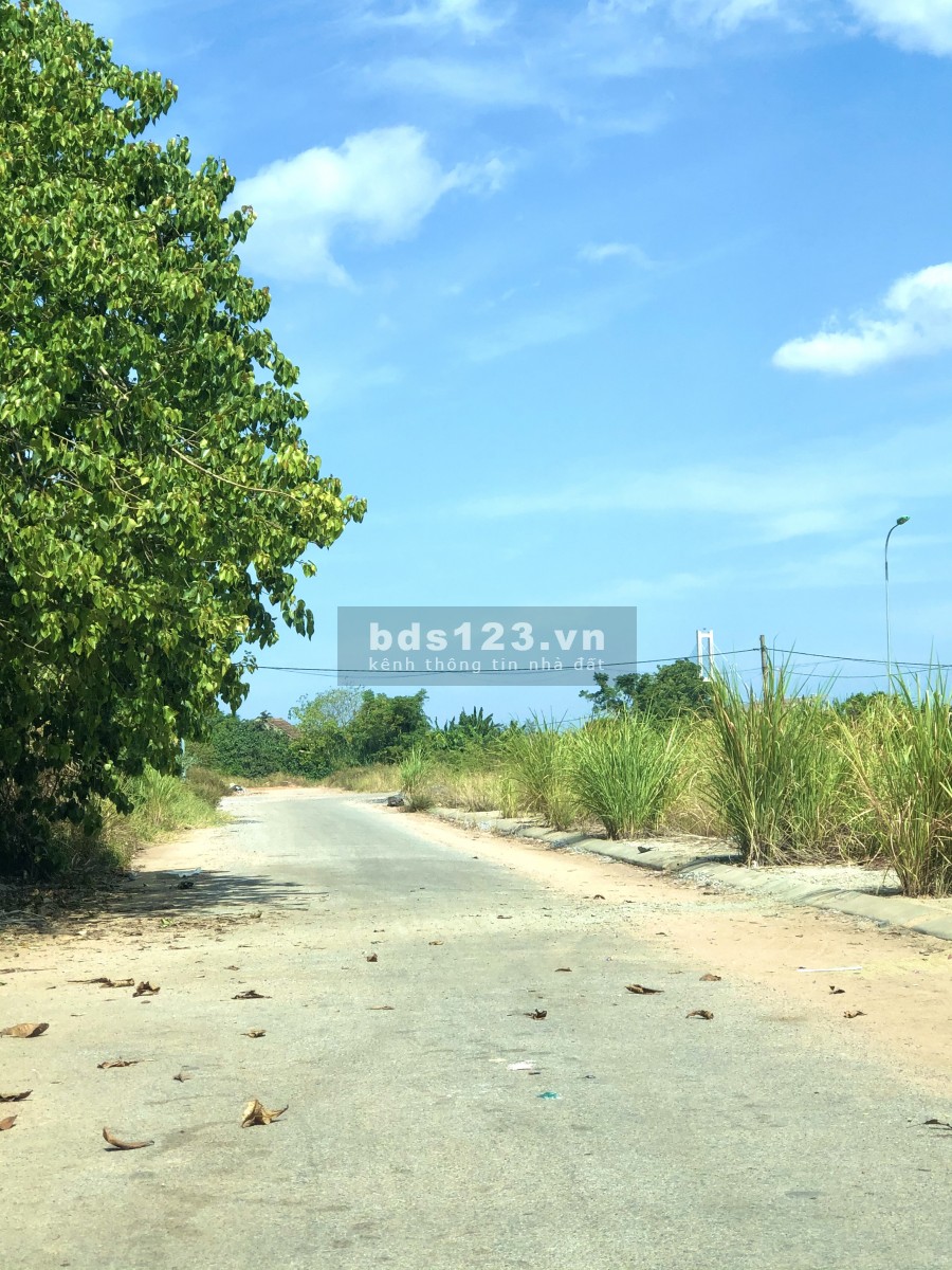 Chính chủ bán đất ven sông Lệ Kỳ đường Trần Tế Xương, Đức Ninh Đông - Đồng Hới LH: 0911116173