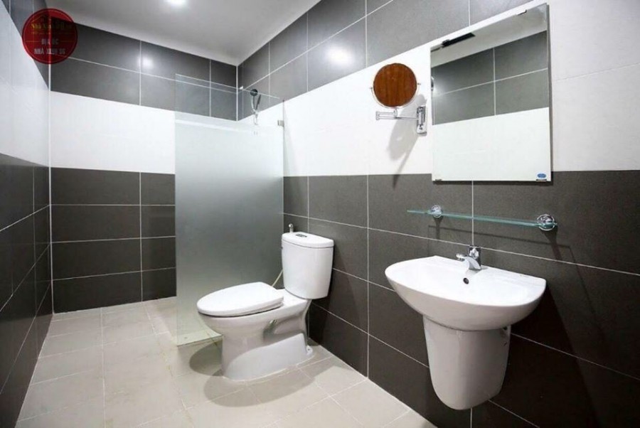 Bán Nhà Giá Rẻ Mùa Dịch 1 trệt 1 lầu Ngay Khu Dân Cư Trung Thành, diện tích lớn, sổ riêng