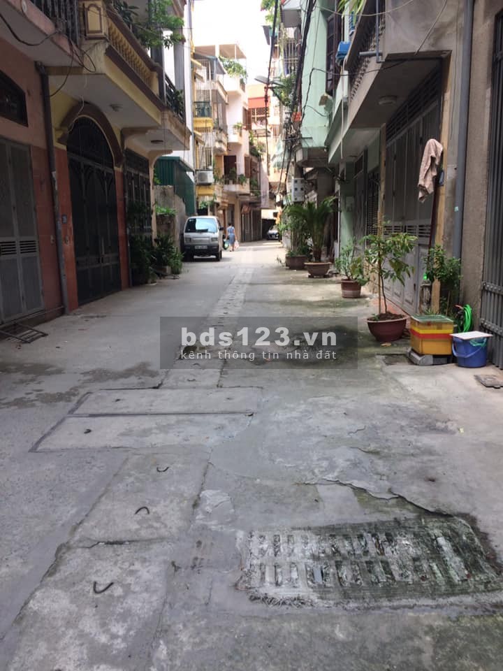 Lô góc sáng thoáng oto vào nhà diện tích 45m2 Kim Ngưu nhỉnh 3 tỷ, liên hệ 0977194820