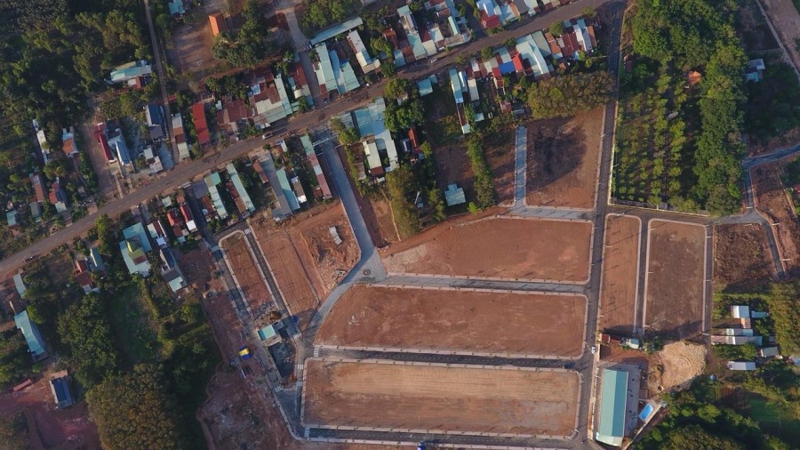 Bán đất Khu Đô thị mới Tân Phước, diện tích 100m2 thổ cư và sổ sẵn, có dân cư hiện hữu